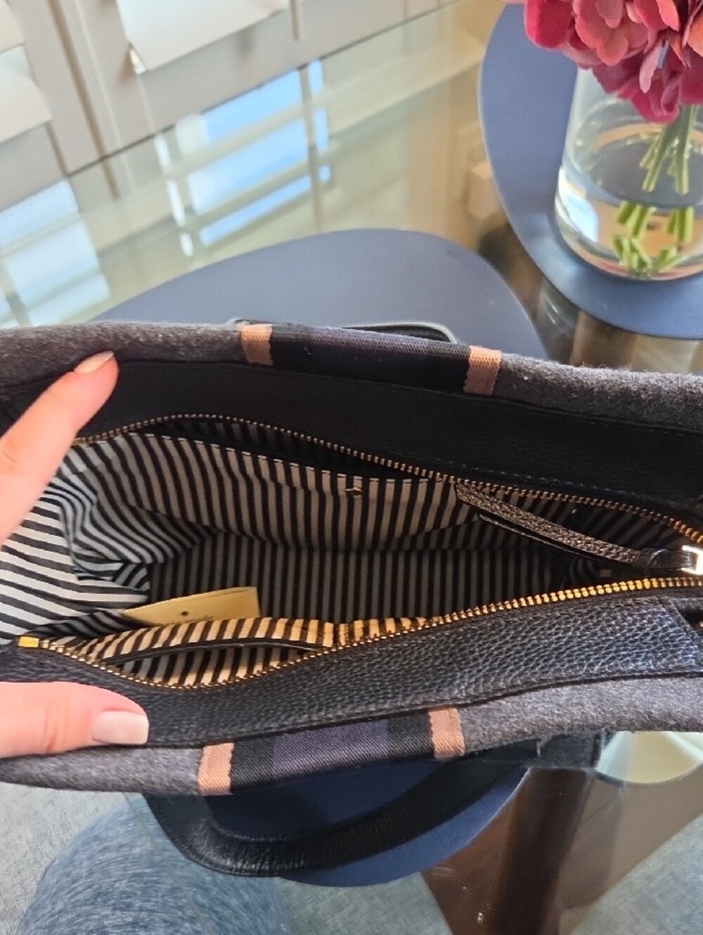 kate spade Black and Gray Tote - Picture 6 of 13